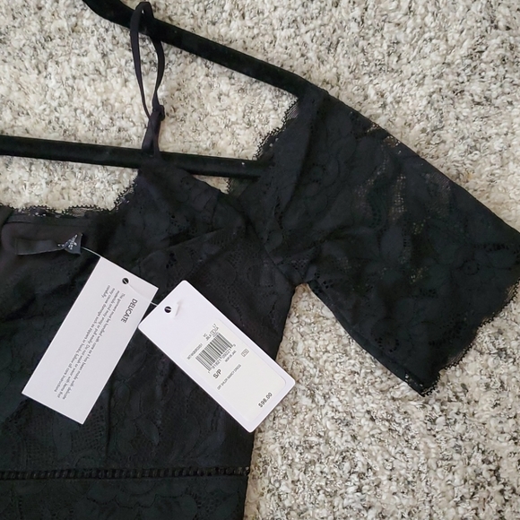 Dress - Picture 3 of 5